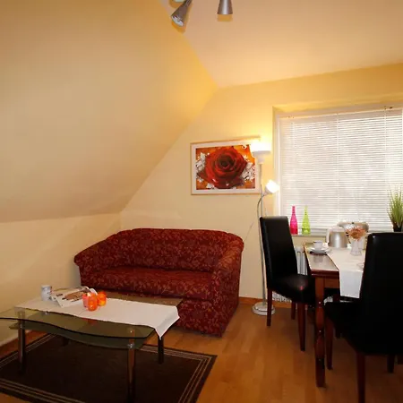 Ferienhaus Dueneneck 14 *